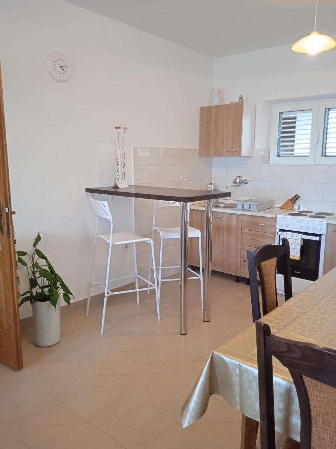 Apartment Davor Gradac  Exterior photo