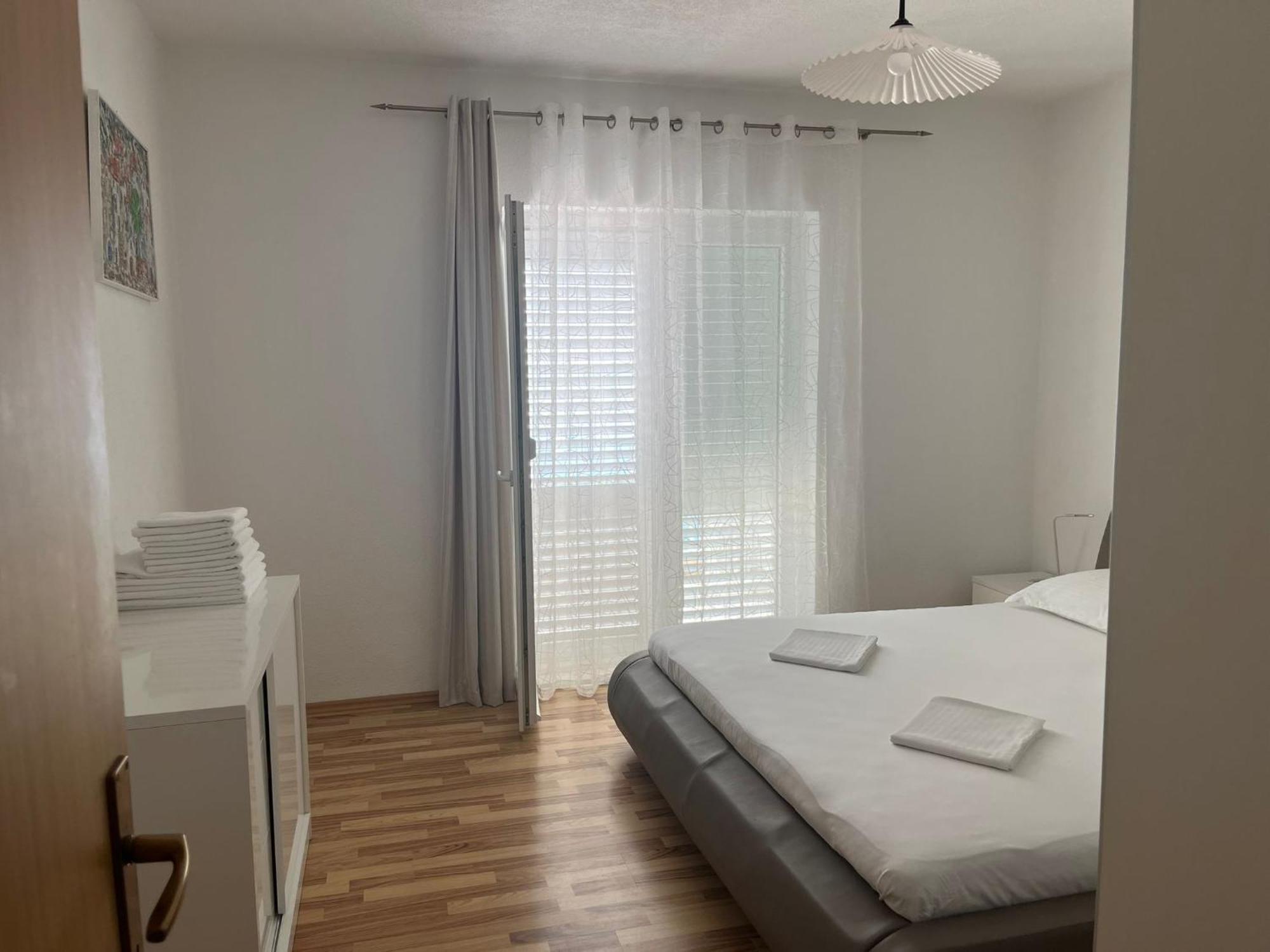 Apartment Davor Gradac  Exterior photo